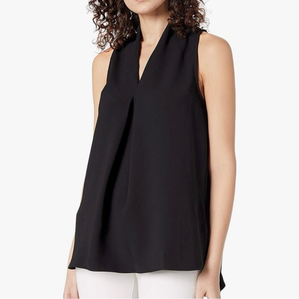 Karen Kane Women's Front Pleat Shirttail Top (XL)